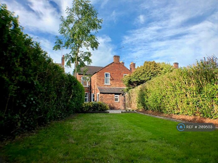 3 Bedroom Semi-Detached House To Rent In Bedford Street, Crewe, CW2