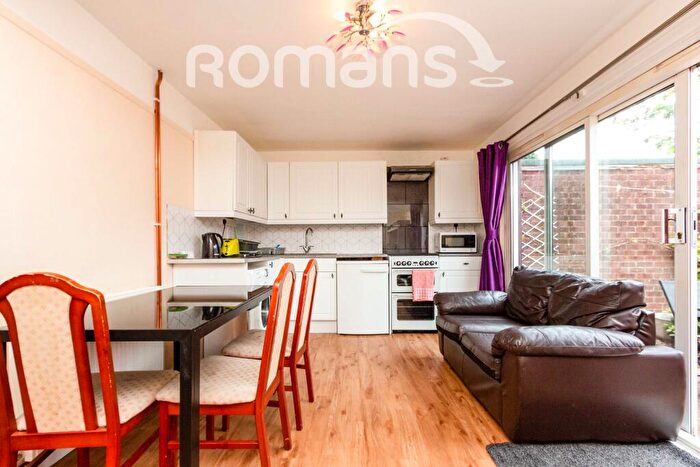 4 Bedroom Terraced House To Rent In The Chantrys, Farnham, GU9