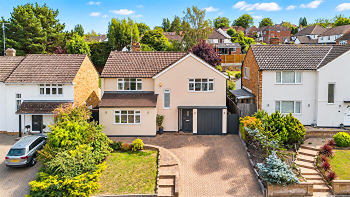 4 Bedroom Detached House For Sale In Bradgate, Cuffley, EN6