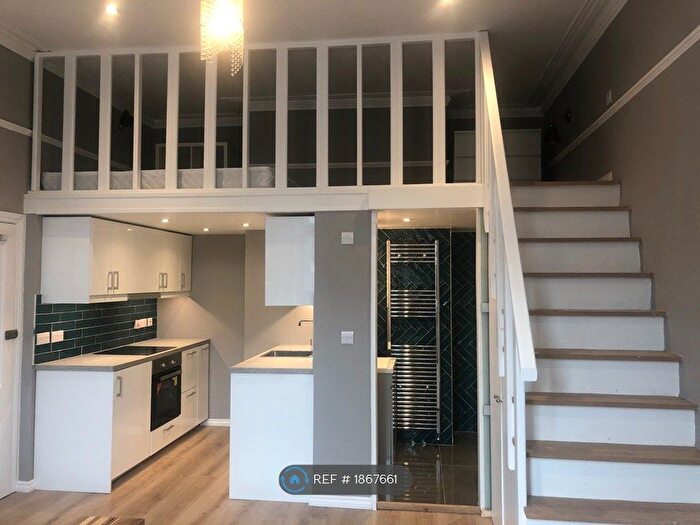 1 Bedroom Flat To Rent In Ramilies, Southsea, PO5