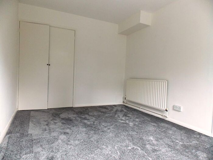 2 Bedroom Flat To Rent In Copers Cope Road, Beckenham, BR3