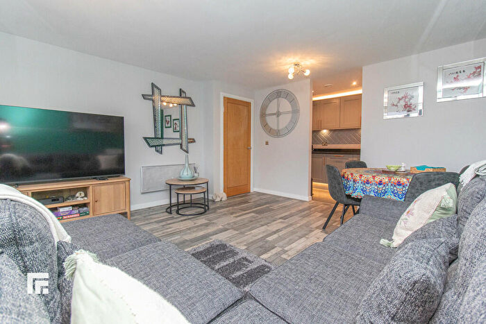 2 Bedroom Apartment To Rent In Alexandria, Victoria Wharf, Cardiff Bay, CF11