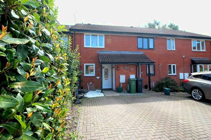 2 Bedroom Terraced House To Rent In Wingfield Gardens, Frimley, GU16