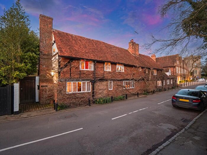 4 Bedroom Country House For Sale In Village Road, Denham, Buckinghamshire, UB9