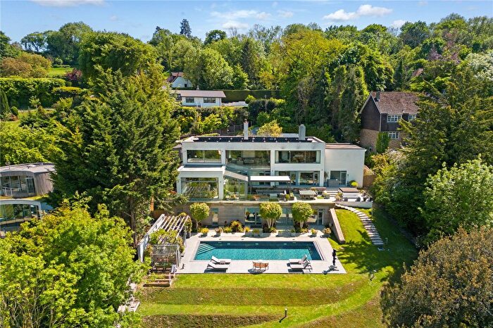 6 Bedroom Detached House For Sale In Stonehouse Lane, Cookham, Berkshire, SL6