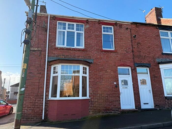 3 Bedroom Terraced House To Rent In East View, Ferryhill, DL17