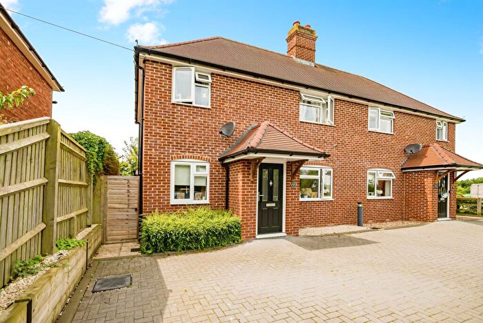 3 Bedroom Semi-Detached House For Sale In Quainton Road, Waddesdon, Aylesbury, HP18