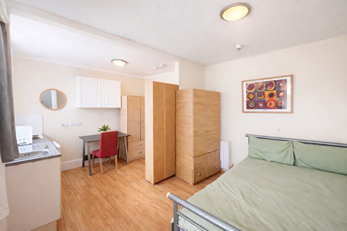 1 Bedroom Flat To Rent In Oakley Street, London, SW3