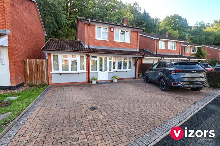 3 Bedroom Detached House For Sale In Marlpool Drive, Redditch, B97