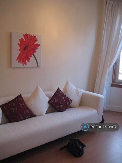 1 Bedroom Flat To Rent In Dumbarton Road, Glasgow, G11