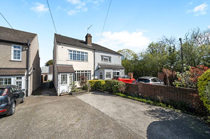 2 Bedroom Semi Detached House For Sale In St James Lane, Greenhithe, Kent, DA9