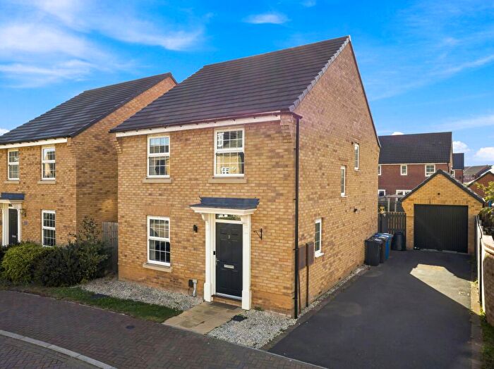 4 Bedroom Detached House For Sale In Lulworth Grove, Worksop, S81