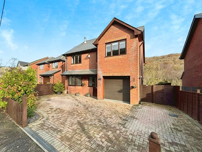 3 Bedroom Detached House For Sale In Craig-y-Felin, Bailey Street, CF81