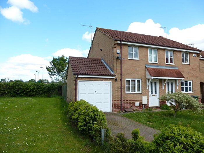 2 Bedroom Property To Rent In Wallace Close, King's Lynn, PE30