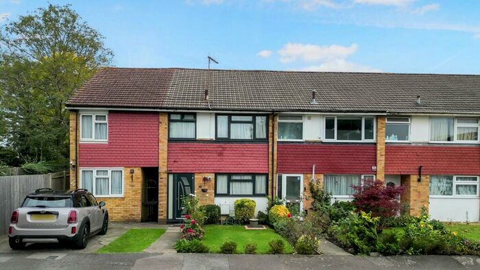 3 Bedroom Terraced House To Rent In Vane Close, Harrow, HA3