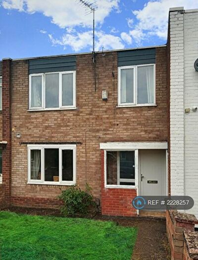 4 Bedroom Terraced House To Rent In Swinburne Road, Wellingborough, NN8