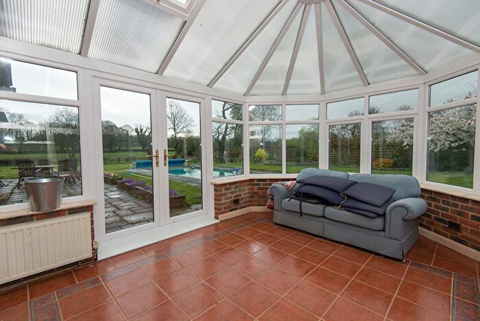 5 Bedroom Bungalow To Rent In Damerham, Hampshire, SP6
