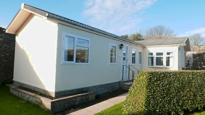 2 Bedroom Park Home To Rent In Trelawne Cottage Gardens, Looe, Cornwall, PL13
