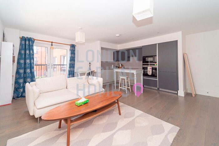 1 Bedroom Flat To Rent In Bentley House, Bute Gardens, London, W6