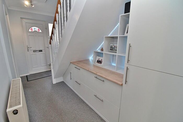 3 Bedroom Terraced House For Sale In Holybourne Road, Havant, PO9