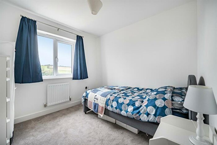 3 Bedroom End Of Terrace House For Sale In Chapel Way, Axminster, EX13