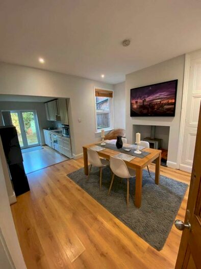 2 Bedroom End Of Terrace House To Rent In Cavendish Avenue, West Didsbury, M20