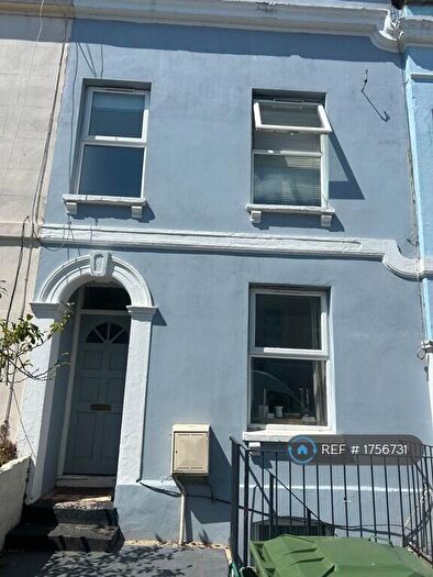 4 Bedroom End Of Terrace House To Rent In St. Pauls Parade, Cheltenham, GL50