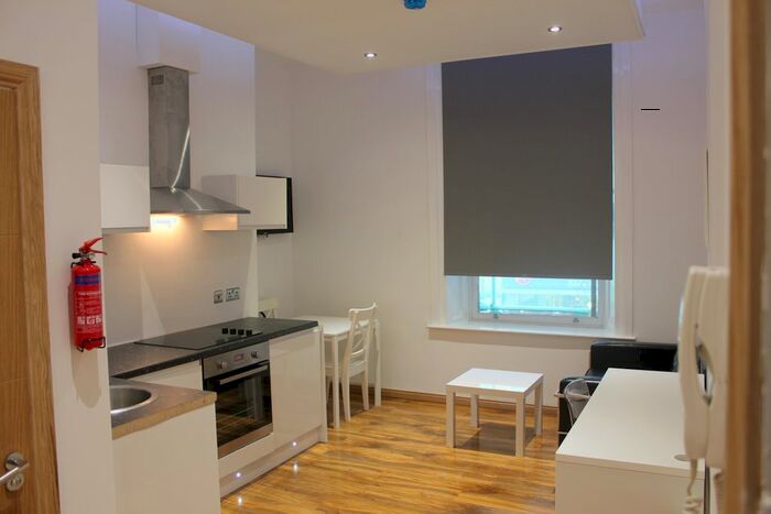 1 Bedroom Flat To Rent In Thornton Court, Forth Place, Newcastle Upon Tyne, NE1