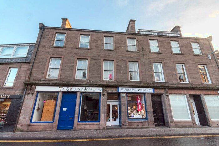 2 Bedroom Flat To Rent In Castle Street, Forfar, Angus, DD8