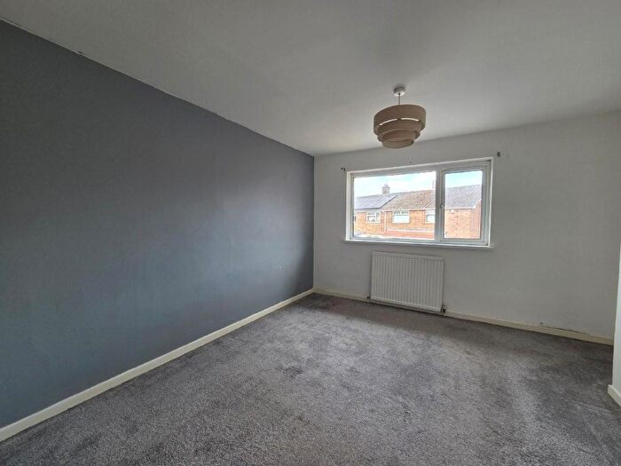 3 Bedroom Semi Detached House For Sale In Petersmith Drive, New Ollerton, Newark, NG22