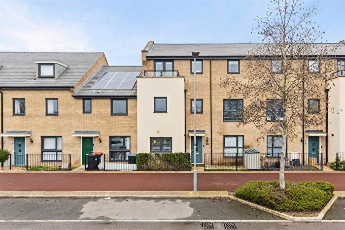 4 Bedroom Property For Sale In Longhorn Drive, Whitehouse, Milton Keynes, MK8