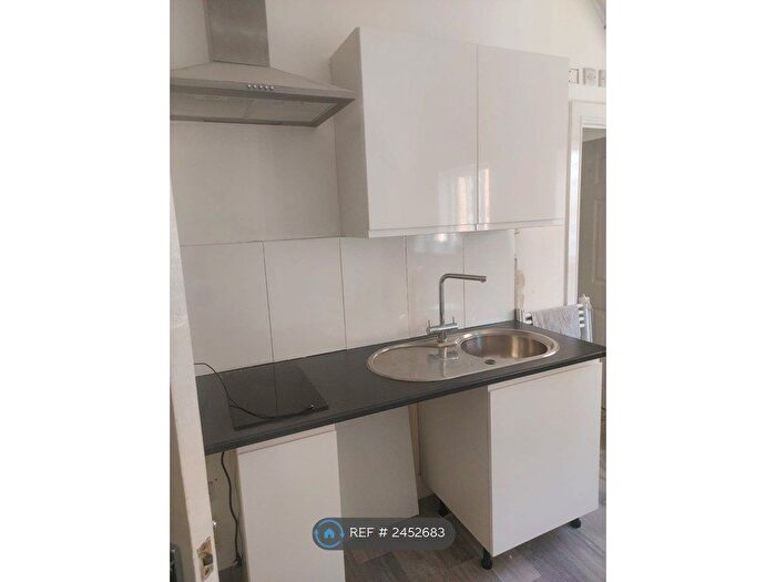 Studio To Rent In Hunter Street, Chester, CH1