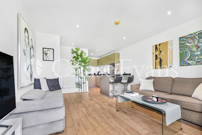 1 Bedroom Flat For Sale In Kerensky House, Upper North Street, Poplar, London, E14