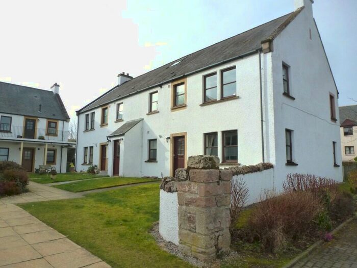 2 Bedroom Flat To Rent In Druid Temple Road, Inverness, IV2