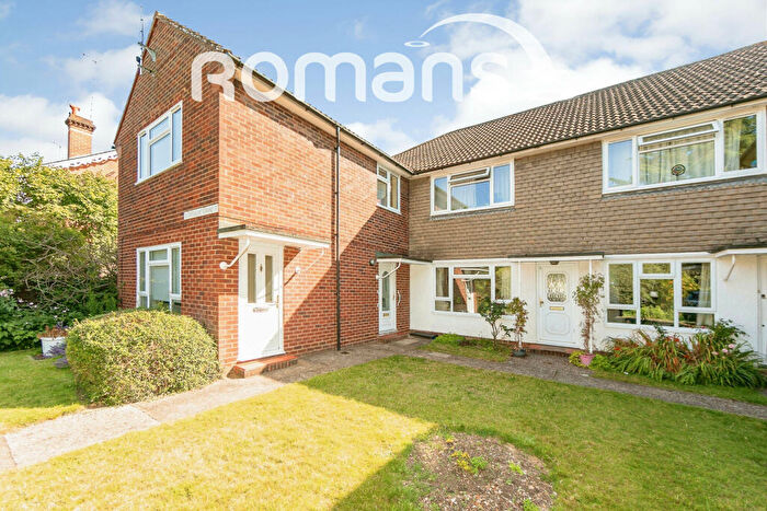 2 Bedroom Maisonette To Rent In Eastern Avenue, RG1