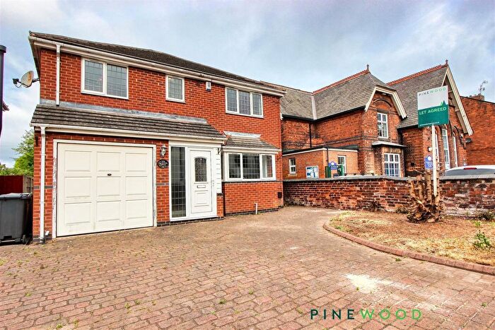 4 Bedroom Detached House To Rent In Manor Road, Brimington, Chesterfield, Derbyshire, S43