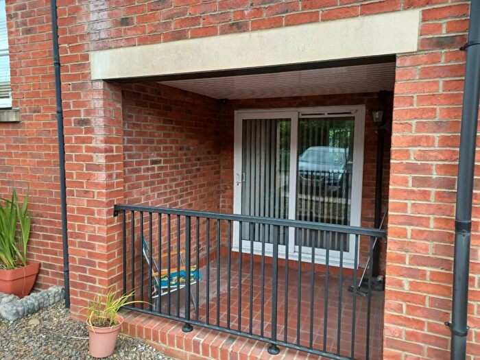 2 Bedroom Apartment To Rent In Archers Court, Durham, DH1