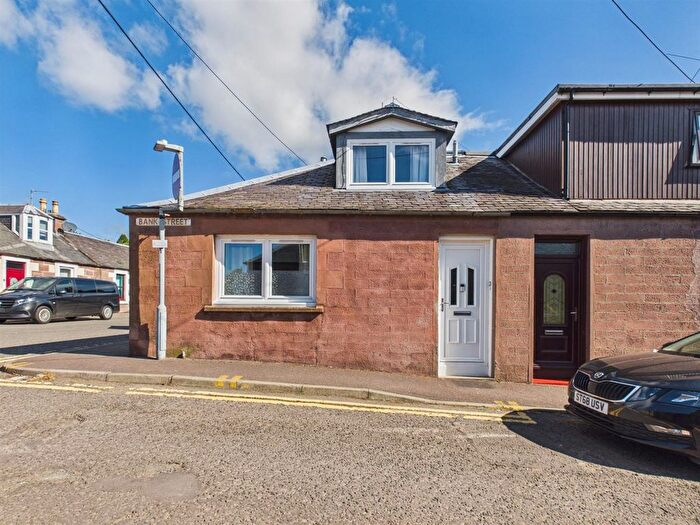 2 Bedroom End Of Terrace House For Sale In Bank Street, Blairgowrie, PH10