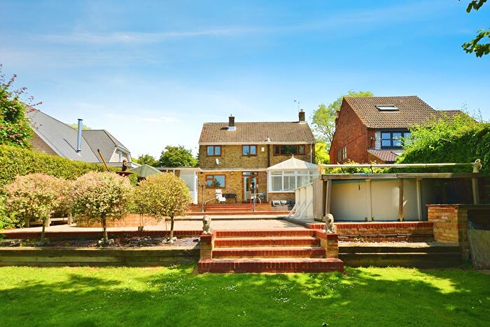 5 Bedroom Detached House For Sale In Faversham Road, Kennington, Ashford, Kent, TN25