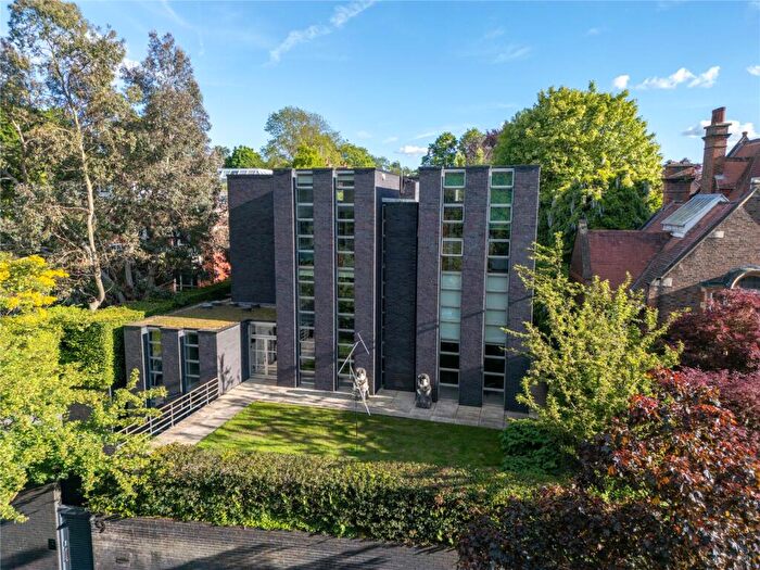 5 Bedroom Detached House For Sale In West Heath Road, London, NW3