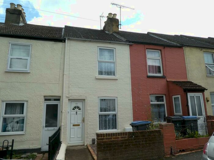 2 Bedroom Terraced House To Rent In Primrose Road, Dover, CT17