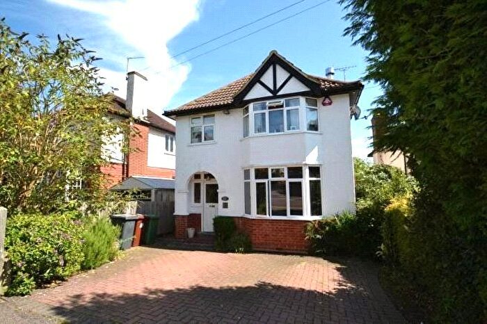3 Bedroom Detached House To Rent In The Crosspath, Radlett, Hertfordshire, WD7