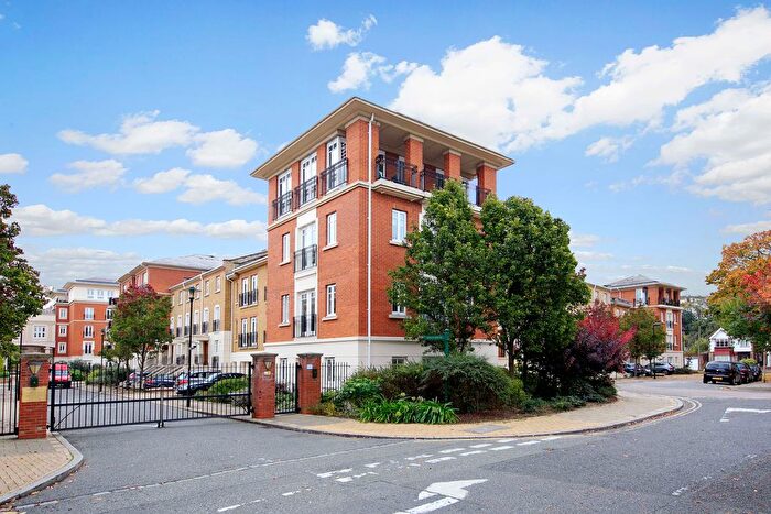 1 Bedroom Flat To Rent In Cambridge Road, Twickenham, TW1