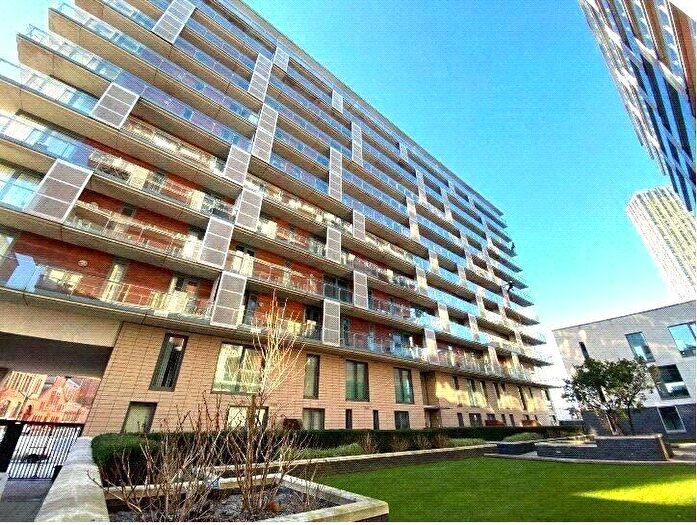 2 Bedroom Apartment To Rent In Spectrum, Blackfriars Lodge, Blackfriars Road, Salford, Greater Manchester, M3