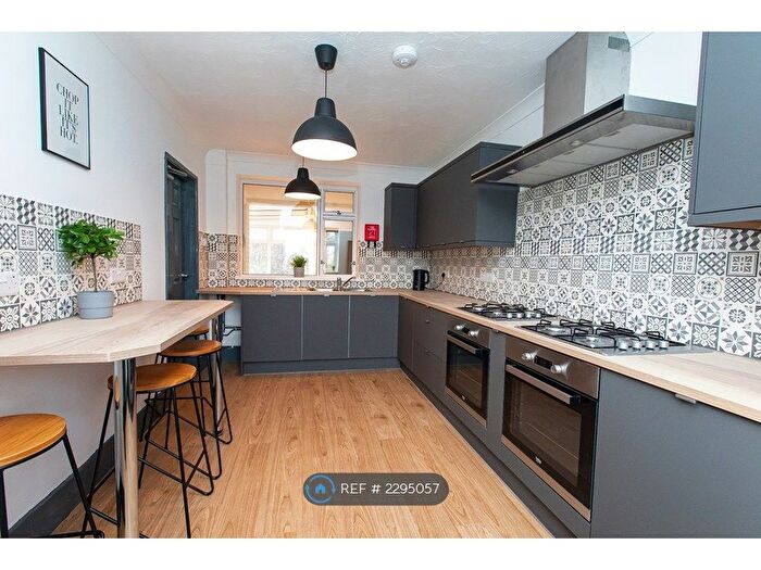 6 Bedroom End Of Terrace House To Rent In Friends Road, Norwich, NR5