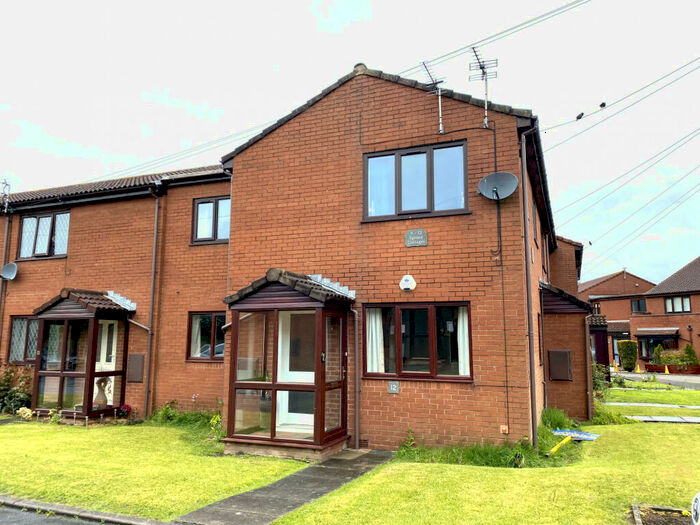 1 Bedroom Apartment To Rent In The Conifers, Hambleton, Lancashire, FY6