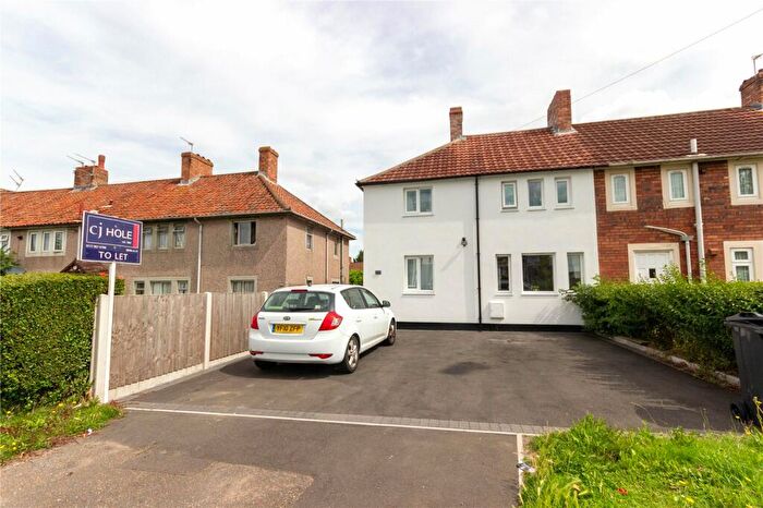 4 Bedroom End Of Terrace House To Rent In Lodge Causeway, Fishponds, Bristol, BS16