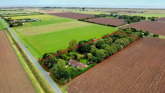 3 Bedroom Detached Bungalow For Sale In Marsh Lane, North Somercotes, LN11