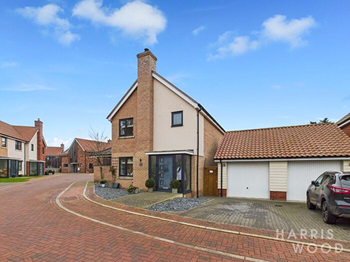 3 Bedroom Detached House For Sale In Kiln Road, Ardleigh, Colchester, Essex, CO7