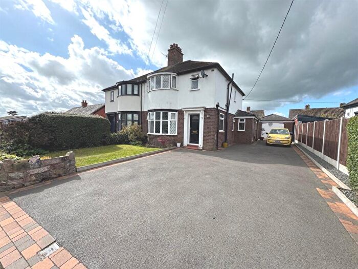 3 Bedroom Semi-Detached House For Sale In Woodside Lane, Leek, ST13